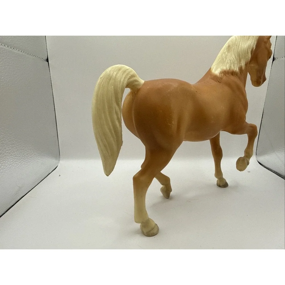 Breyer Horse Traditional 